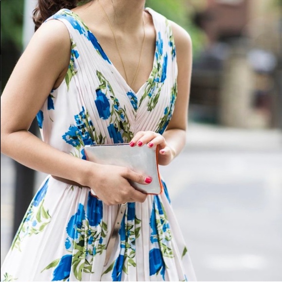 Boden Swishy Dress - Women’s US Size 8R - Picture 6 of 6